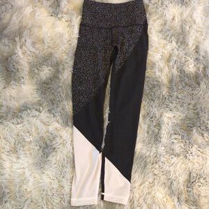Lululemon 28” high-rise color-block legging Size 2